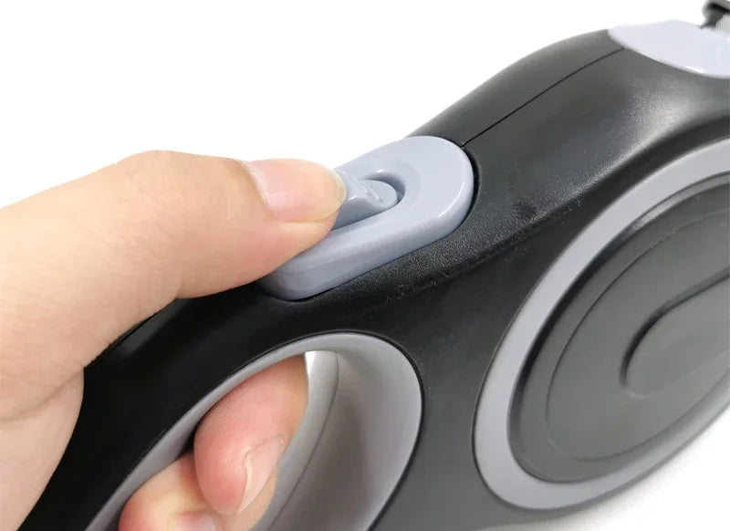 Retractable Dog Leash – Automatic Extending Nylon Rope for Small & Large Dogs