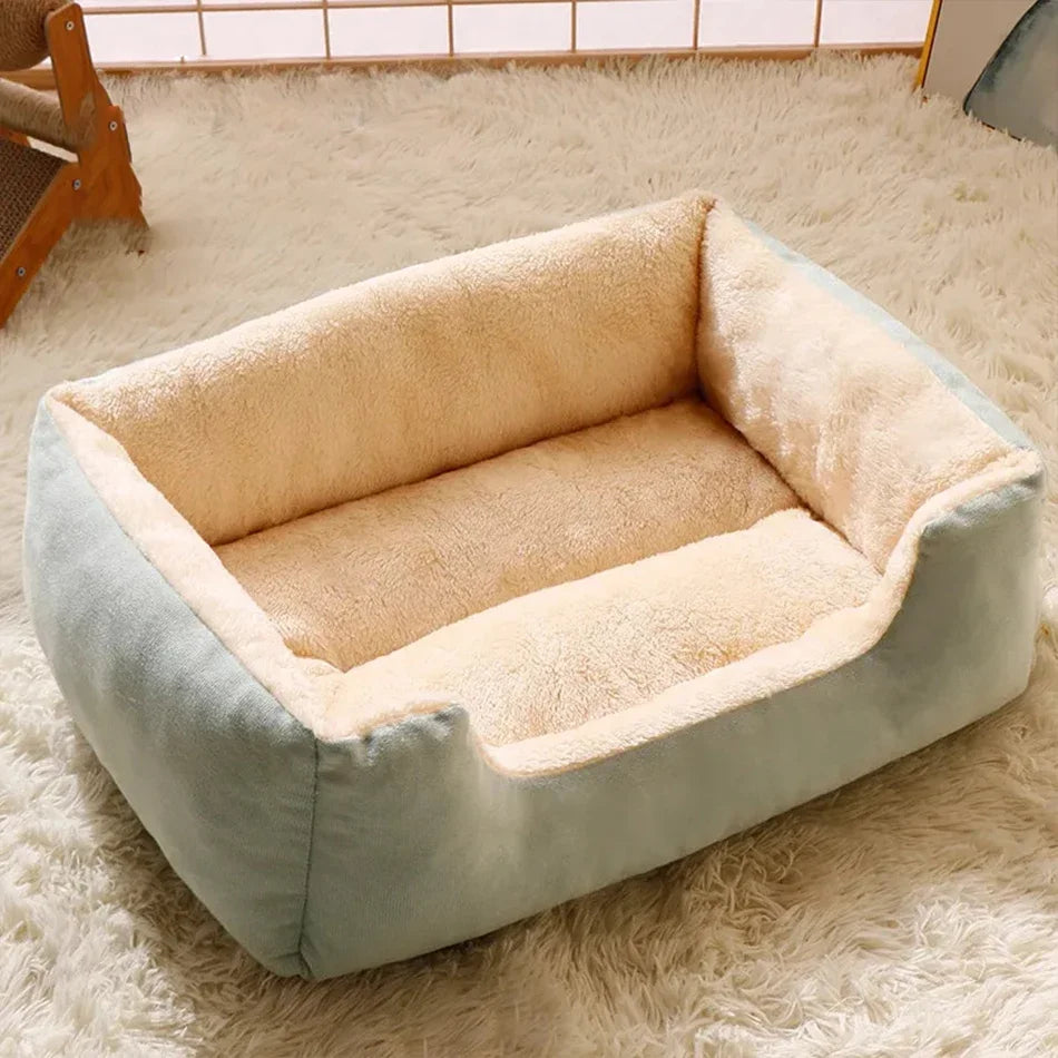 Lit pour animaux – panier et coussin douillet pour chats, chatons et petits chiens, accessoire de maison confortable pour le repos.