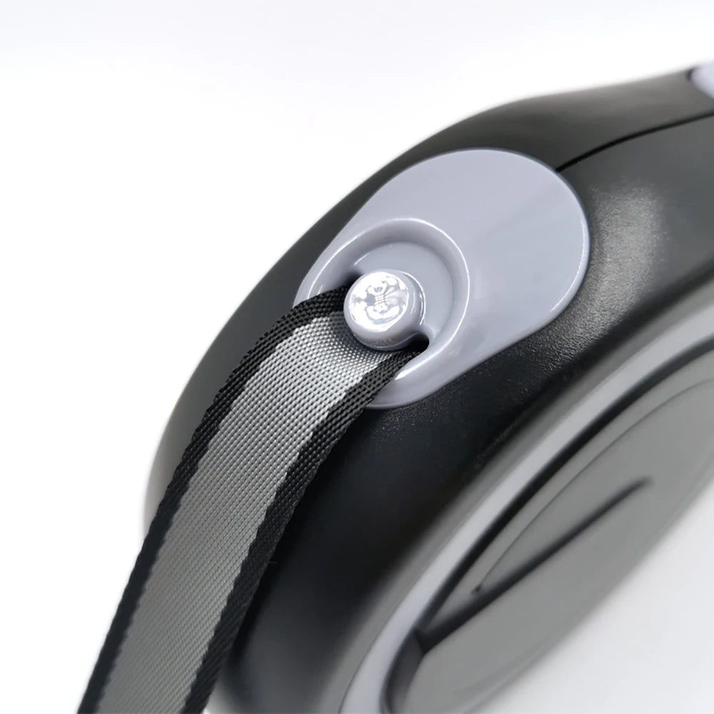 Retractable Dog Leash  – Heavy Duty 50kg Capacity for All Dog Sizes